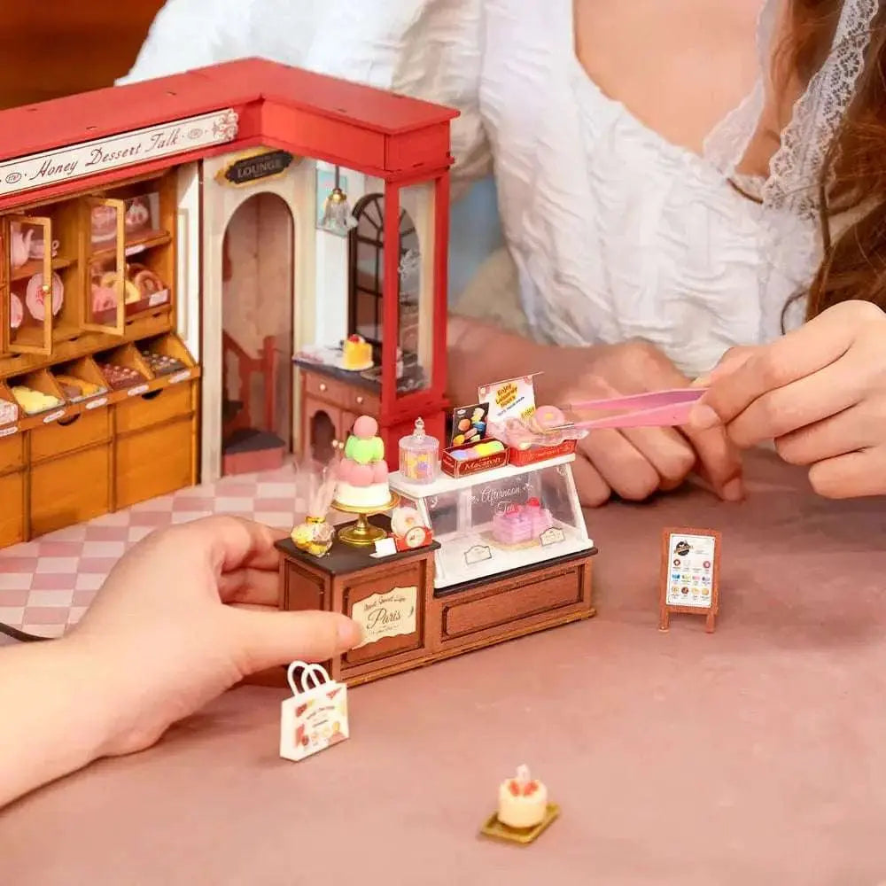 Miniatuurhuisje – Honing Dessert Café - Knutseltoppers